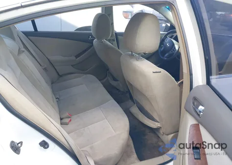 2009 Nissan Altima 2.5 S z USA, uszkodzony, nr VIN 1N4AL21E79N445617